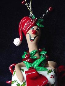 Detail-Christmas Gift Box Snail Ornament-Handmade with glazed Fimo. Silver wire and Austrian Crystals are used for final details. Item can be personalized. Please, specify w/order. (Decor purpose only) Unique Design!